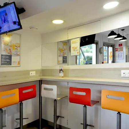 Premiere Classe Arras - Les Mofflaine 2*