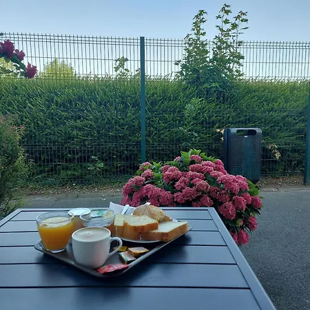 Premiere Classe Arras - Les Mofflaine 2*