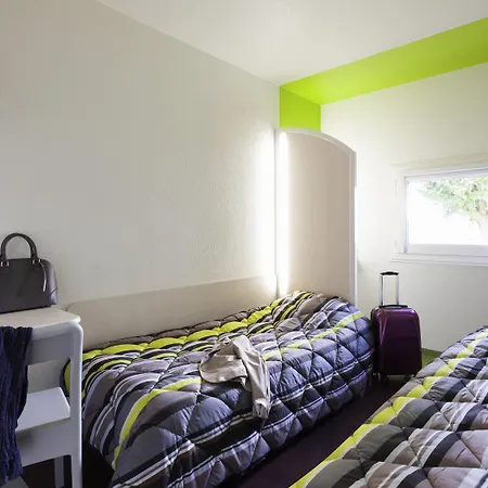 Premiere Classe Arras - Les Mofflaine Hotel 2*