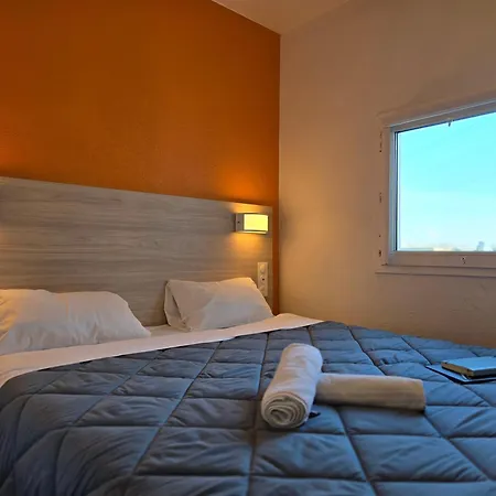 Premiere Classe Arras - Les Mofflaine Hotel